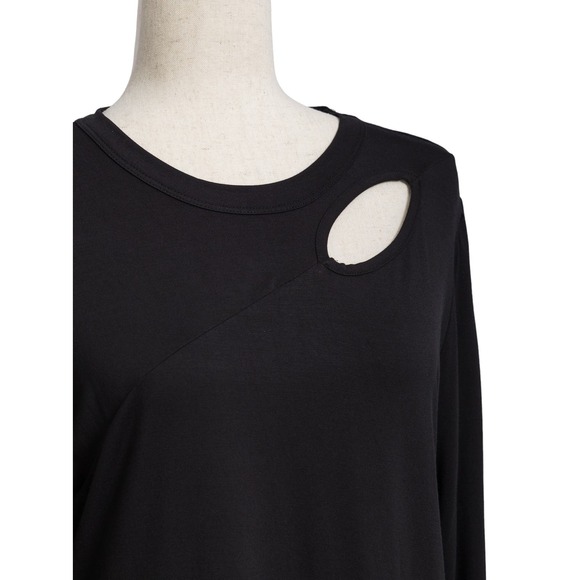 Women's Black Tunic Size L Round Neck Keyhole Top 3/4 Sleeve NWT Klaveli - Picture 3 of 3